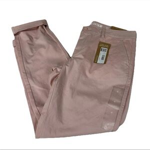 NEW Eddie Bauer Women’s Size 4 Boyfriend Mid Rise Slim Pants Solid Light Pink